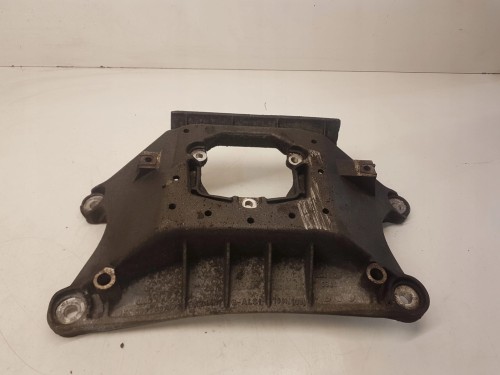 PODPORA ŁAPA SKRZYNI AUDI A4 B8 A5 Q5 8K0399263AB
