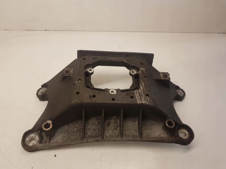 PODPORA ŁAPA SKRZYNI AUDI A4 B8 A5 Q5 8K0399263AB