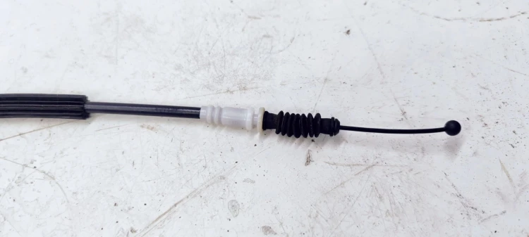 LINKA CIĘGNO DRZWI PRZÓD AUDI A4 A5 A6 4H0837099