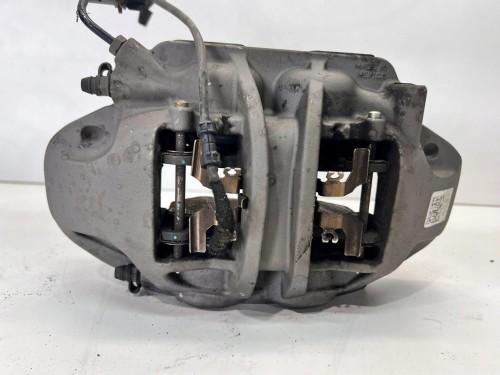 ZACISK HAMULCOWY LEWY PRZÓD AUDI Q5 FY 80A615105Q