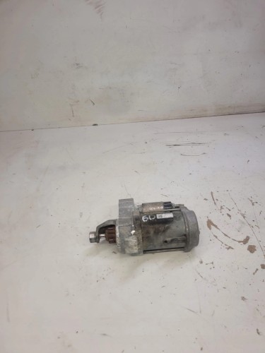 ROZRUSZNIK AUDI A4 A5 1.8 2.0 TFSI 06H911024B *60*
