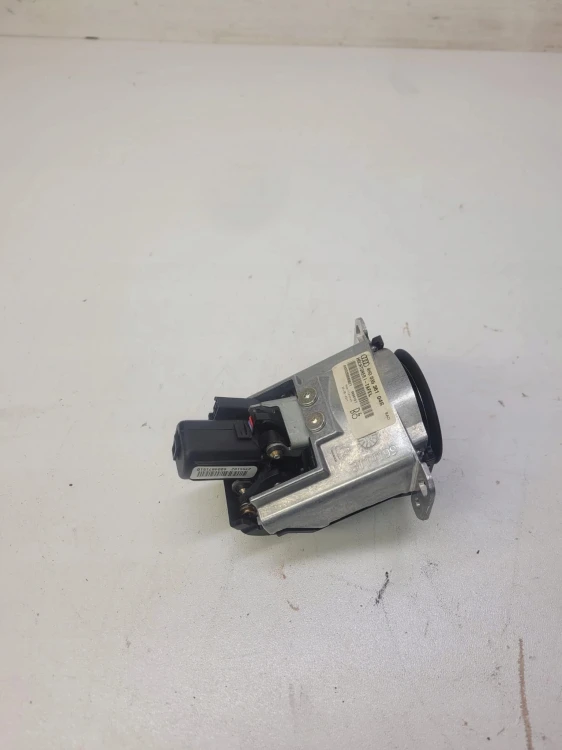 GŁOŚNIK DESKI BANG&OLUFSEN AUDI A8D4 4H0035361