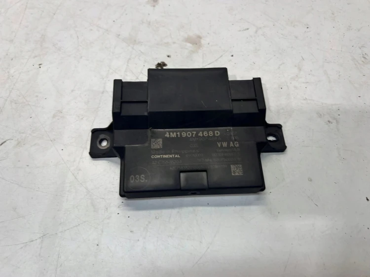 MODUŁ STEROWNIK GATEWAY AUDI A4 A5 Q7 4M1907468D