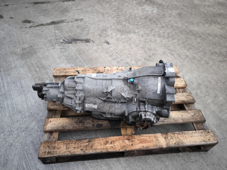 SKRZYNIA BIEGÓW AUDI A4 B7 A6 C6 3.2 FSI AUTOMAT QUATTRO HYR KOMPLETNA !!!