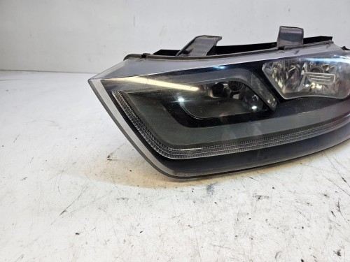 REFLEKTOR LEWY ZWYKŁY AUDI Q3 8U 8U0941003N