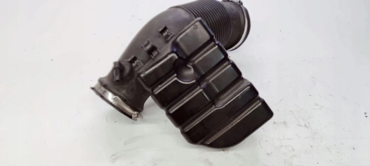 WĄŻ RURA POWIETRZA AUDI A6 C6 LIFT 06E129629T