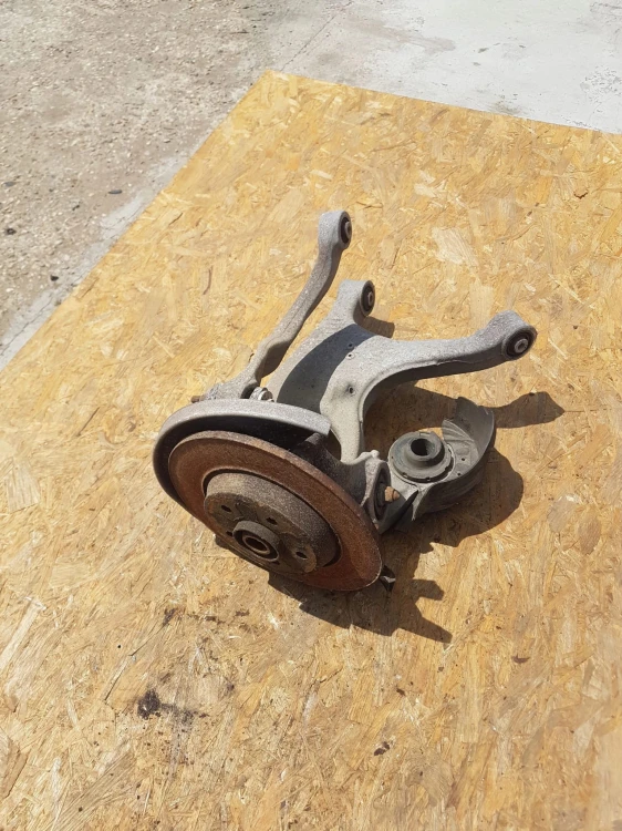 ZWROTNICA PRAWY TYŁ AUDI A6 C7 A7 Q5 8R0505312B