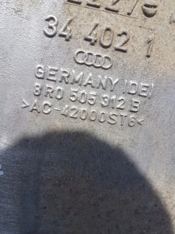 ZWROTNICA PRAWY TYŁ AUDI A6 C7 A7 Q5 8R0505312B