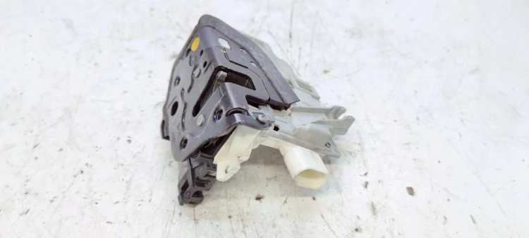 ZAMEK DRZWI LEWY PRZÓD AUDI A4 B8 A5 Q5 8J2837015A 7PIN