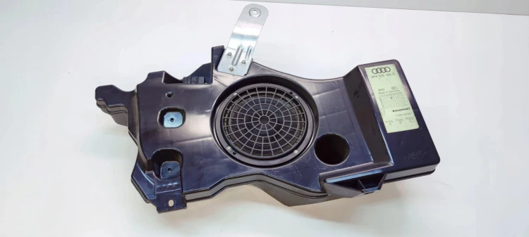 GŁOŚNIK SUBWOOFER TUBA AUDI A3 8P 8P4035382D