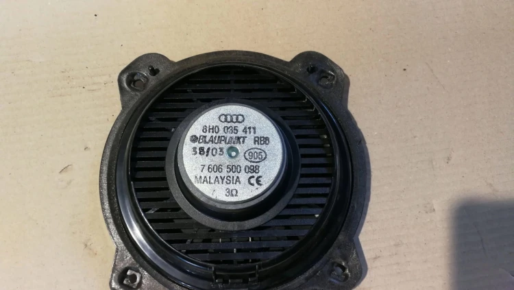 GŁOŚNIK TYŁ AUDI A3 8P A4 CABRIO 8H0035411