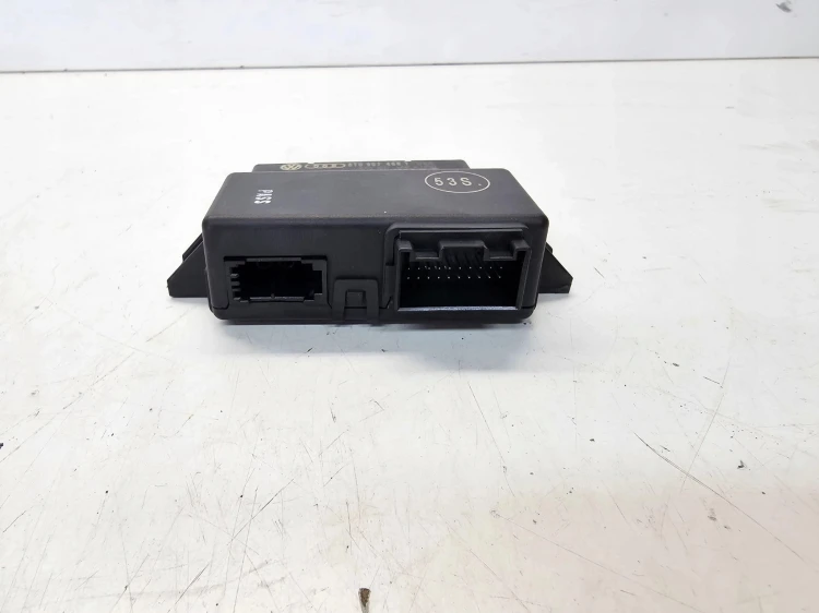 MODUŁ STEROWNIK GATEWAY AUDI A4 B8 A5 8T0907468T