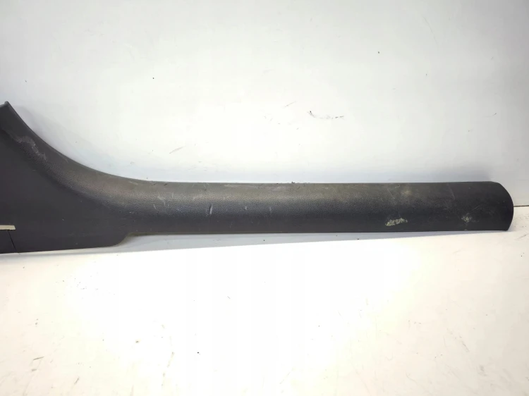 LISTWA OSŁONA NAKŁADKA PROGU LEWA AUDI A3 8V SEDAN 8V5853905