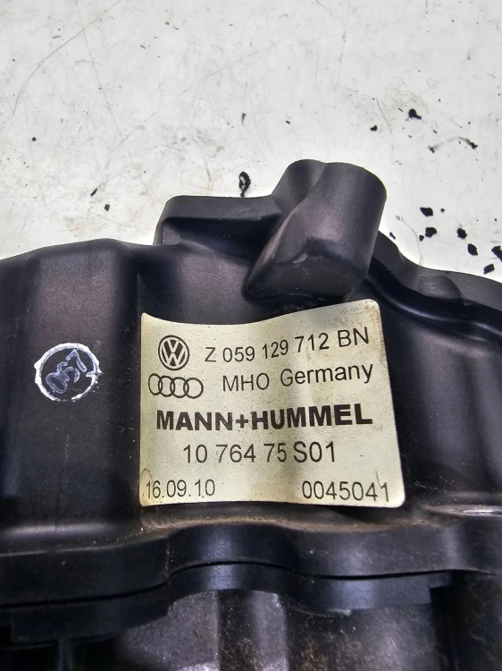 KOLEKTOR SSĄCY AUDI A4 A5 A6 2.7 TDI 059129712BN