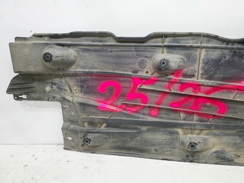 OSŁONA PŁYTA PODWOZIA LEWA DUŻA AUDI A3 8V VOLKSWAGEN SEAT 5Q0825201L 25/26