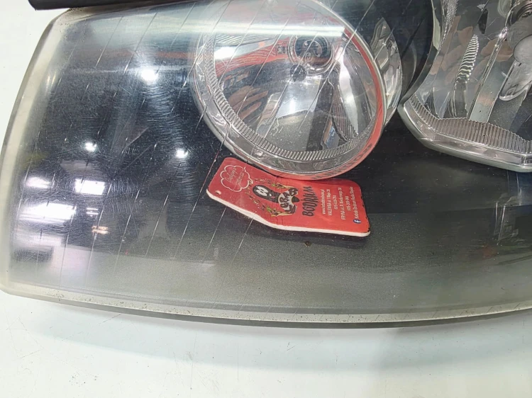 REFLEKTOR LAMPA LEWY PRZÓD EUROPA AUDI A3 8P DUŻY GRILL 8P0941003K 85/25