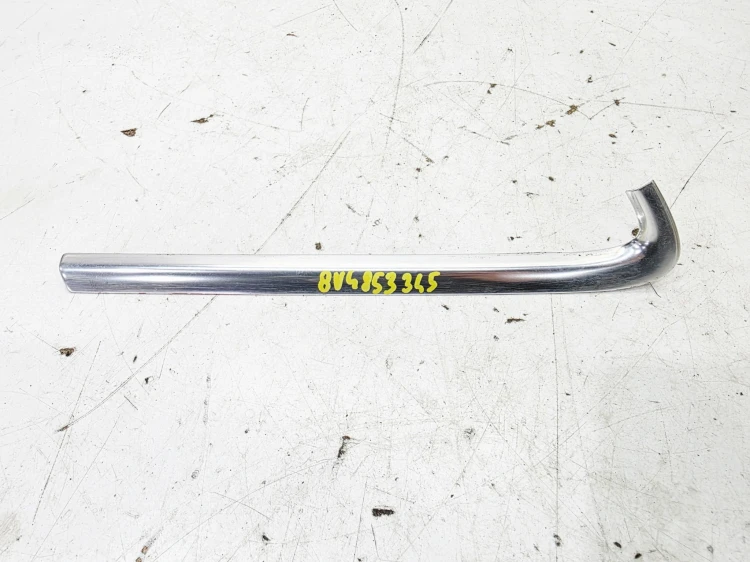 LISTWA KAROSERYJNA SZYBY CHROM LEWY TYŁ AUDI A3 8V 8V4853345