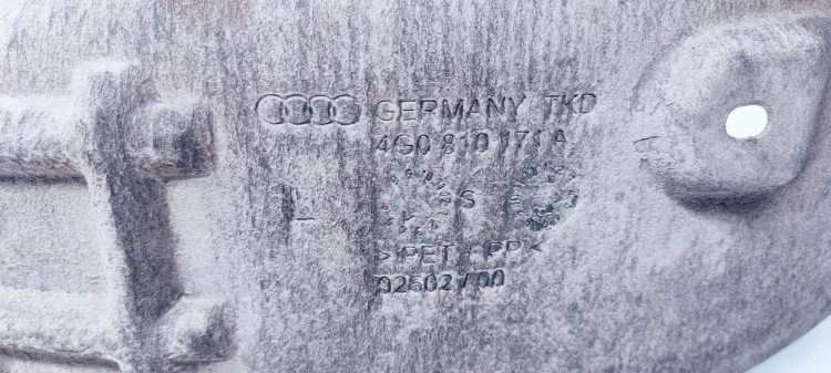 NADKOLE LEWY TYŁ AUDI A6 C7 4G0810171A **3**