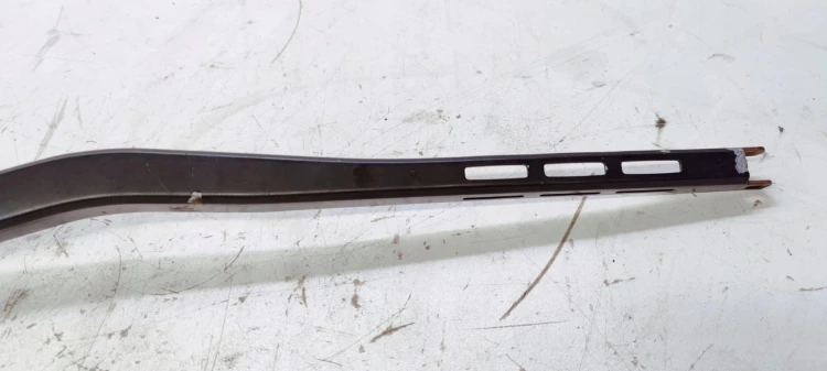 RAMIĘ WYCIERACZKI PRAWE AUDI A4 B6 B7 8E1955408A