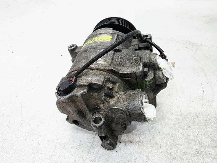SPRĘŻARKA KOMPRESOR KLIMATYZACJI AUDI A4 B7 2.7 3.0 TDI 8E0260805CA