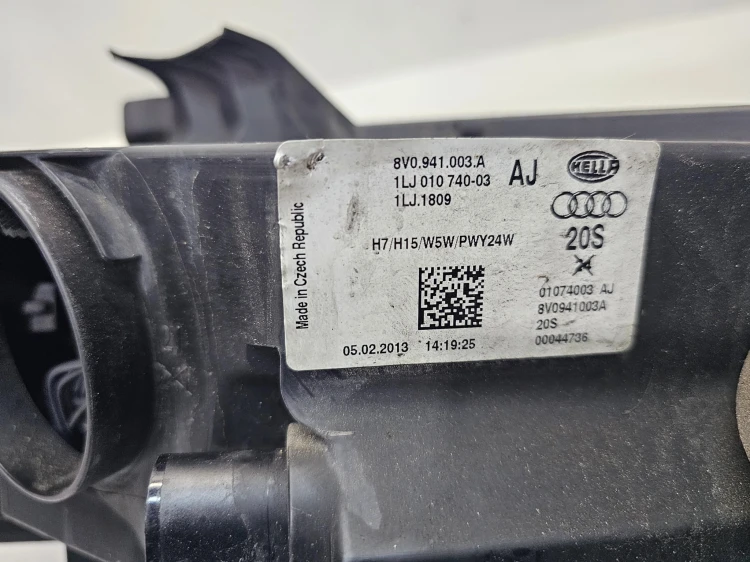 REFLEKTOR LAMPA PRZEDNIA LEWY PRZÓD AUDI A3 8V 8V0941003A UK ***2***