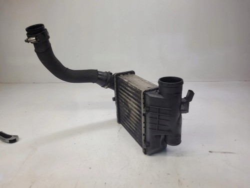 CHŁODNICA INTERCOOLER AUDI A6 2.7 3.0 4F0145805AF