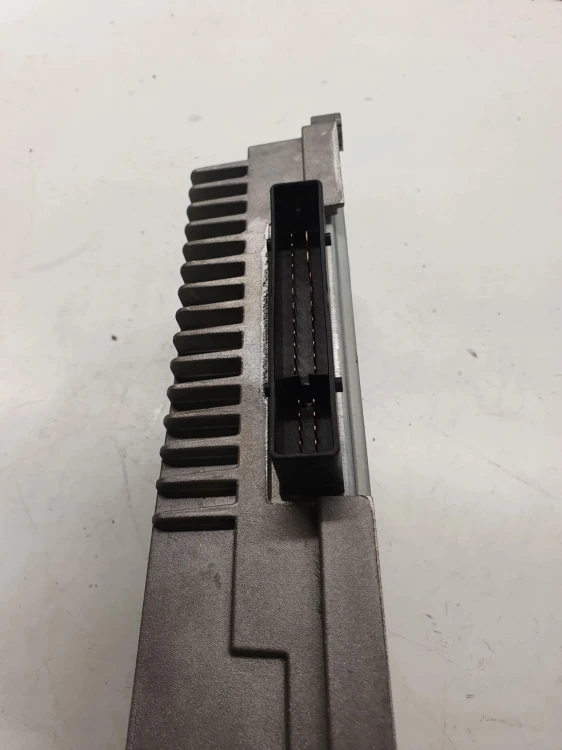 WZMACNIACZ AUDIO AUDI A4 B8 A5 Q5 8R0035223