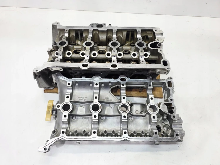 GŁOWICA Z NASADĄ AUDI VOLKSWAGEN SEAT SKODA 1.8 2.0 TFSI 06K403E 06K403E/G