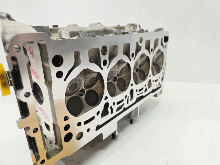 GŁOWICA Z NASADĄ AUDI VOLKSWAGEN SEAT SKODA 1.8 2.0 TFSI 06K403E 06K403E/G