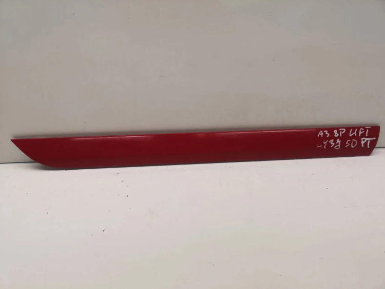 LISTWA DRZWI PRAWY TYŁ AUDI A3 8P LIFT 5D LY3J