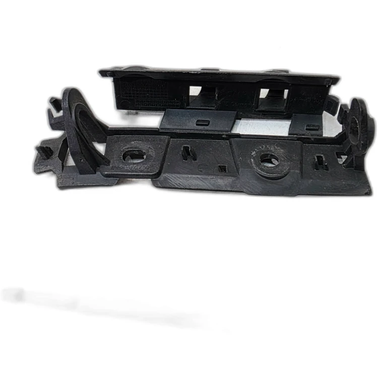 UCHWYT MOCOWANIE ZDERZAKA PRAWY TYŁ AUDI A5 8W SPORTBACK 8W6807890
