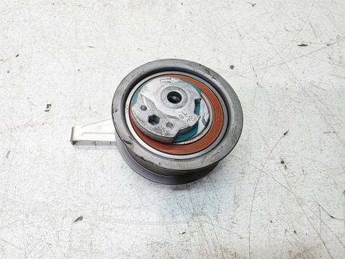 NAPINACZ PASKA ROZRZĄDU ROLKA AUDI VOLKSWAGEN SEAT SKODA 04L109243R