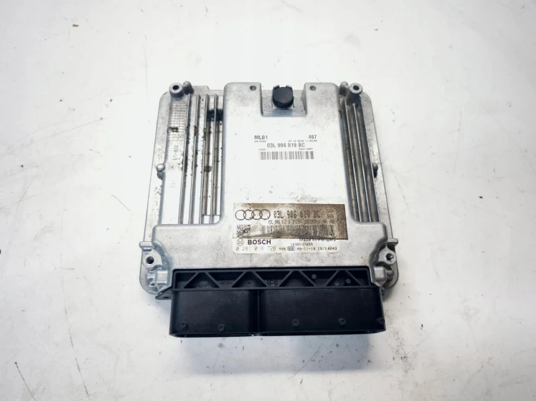 KOMPUTER STEROWNIK SILNIKA AUDI Q5 8R 2.0 TDI 03L906019BC