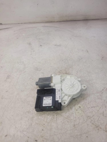 SILNICZEK SZYBY AUDI A3 8P LIFT 8P4959801E