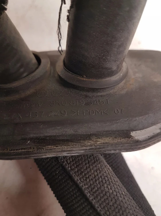 RURA PRZEWÓD WODY AUDI A4 B8 A5 8K0819345F