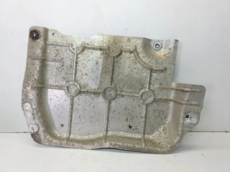 OSŁONA TERMICZNA PODWOZIA AUDI Q3 8U 5N0825701N