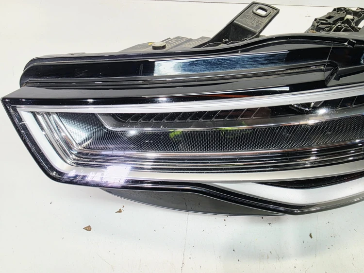 REFLEKTOR LAMPA MATRIX LEWY PRZÓD AUDI A6 C7 LIFT 4G0941035A 2/26