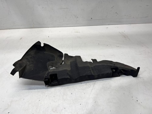 KIEROWNICA POWIETRZA PRAWA AUDI A6 C6 4F0121284AP