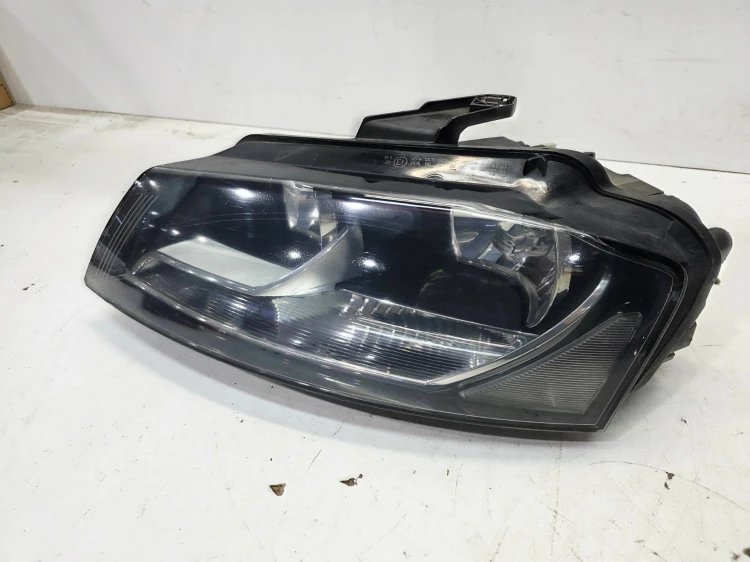 REFLEKTOR LAMPA LEWY PRZÓD AUDI A3 8P LIFT 8P0941003AK UK 5/26