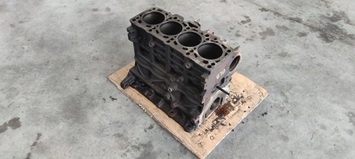 BLOK SILNIKA AUDI A4 B7 A6 C6 2.0 TDI BLB 03G021A