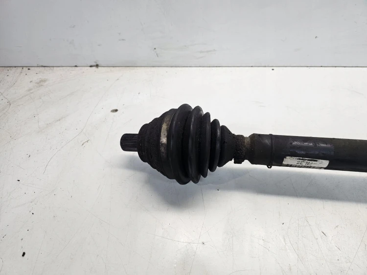 PÓŁOŚ PRAWA AUDI VW SEAT SKODA 1K0407272EN