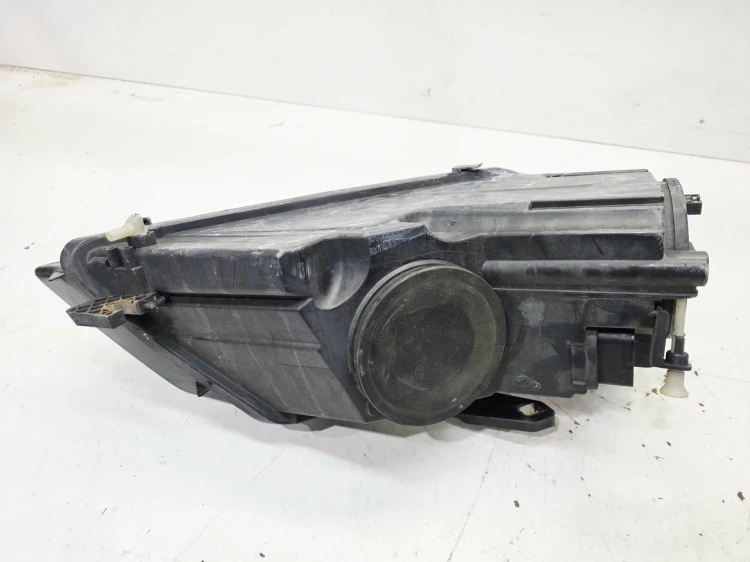 REFLEKTOR LAMPA LEWY PRZÓD AUDI A3 8P LIFT 8P0941003AK UK 5/26