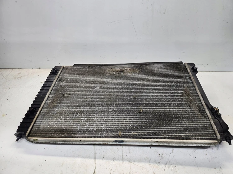 CHŁODNICA WODY 2.0 TDI AUDI A6 C6 4F0121251P AUTOMAT