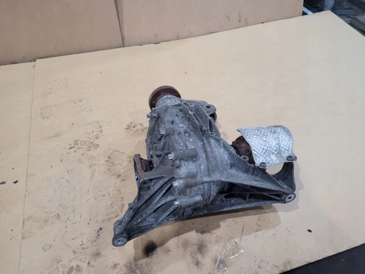 MOST DYFERENCJAŁ TYŁ AUDI A4 B9 A5 8W 02D500043G LMP