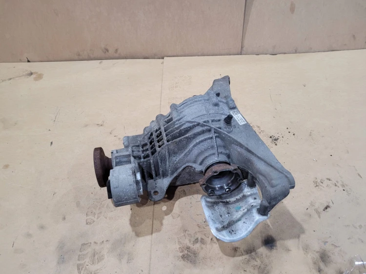 MOST DYFERENCJAŁ TYŁ AUDI A4 B9 A5 8W 02D500043G LMP