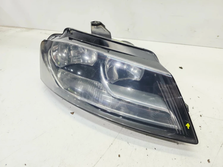 REFLEKTOR LAMPA PRAWY PRZÓD AUDI A3 8P LIFT 8P0941004BC UK 6/26