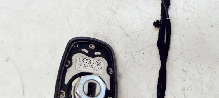 ANTENA LOTKA REKIN AUDI A4 A5 Q5 8K5035503D LX5X