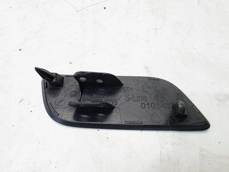 ZAŚLEPKA SPRYSKIWACZA LEWA S LINE AUDI TT 8J 8J0807753B LZ9Y