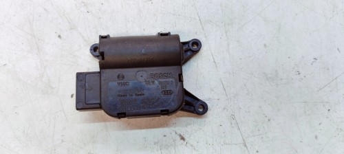 SILNICZEK NAGRZEWNICY AUDI A4 B6 B7 8E1820511C