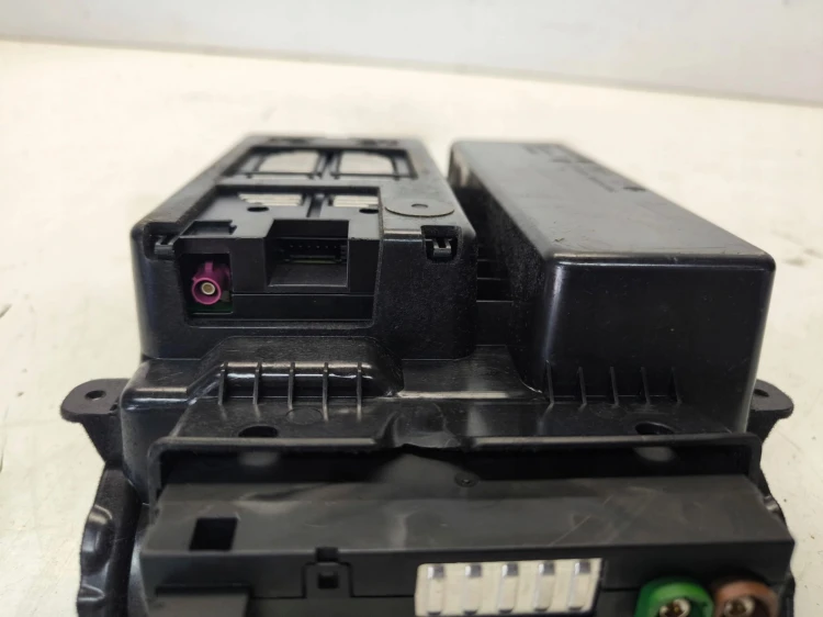 ŁADOWARKA INDUKCYJNA AUDI A6 C8 A7 C8 ITP 4K0864981A 4N0035736A